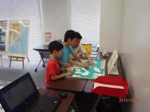 写真:3D分県パズルに挑戦
