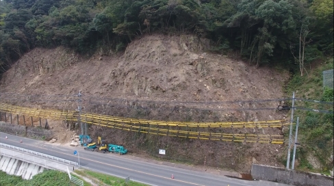 鳥取県倉吉市大原の落石箇所（平成28年10月22日15時21分撮影）