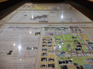 写真:平台(全国児童生徒地図優秀作品を一部展示)